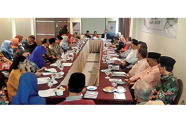 Para sejarawan, budayawan, arkeolog, mahasiswa, dan ulama mengikuti Focus Group Discussion (FGD) sejarah Kerajaan Demak di Demak, Jawa Tenga