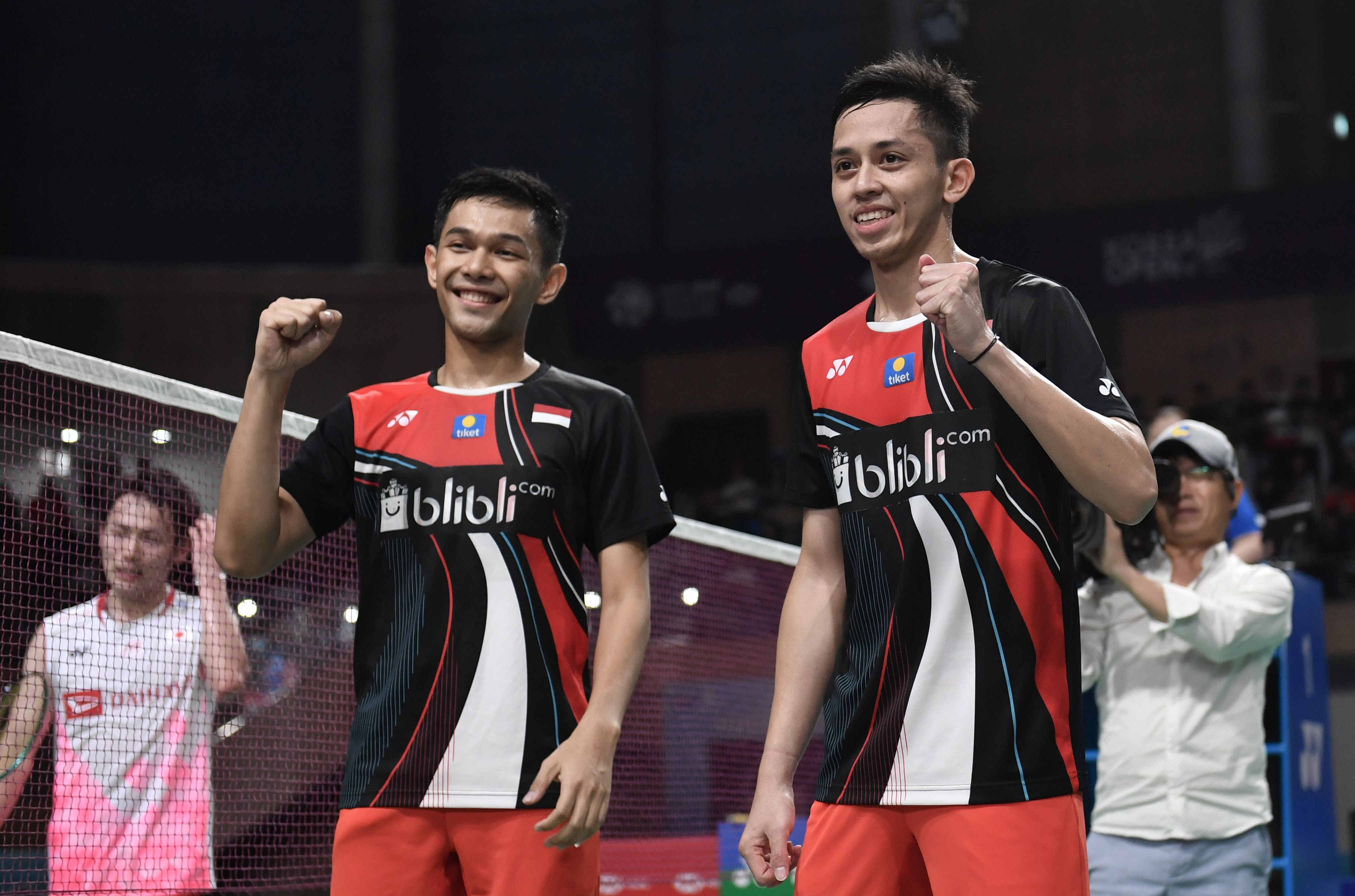 Ganda putra Indonesia Fajar Alfian (kiri) dan Muhammad Rian Ardianto