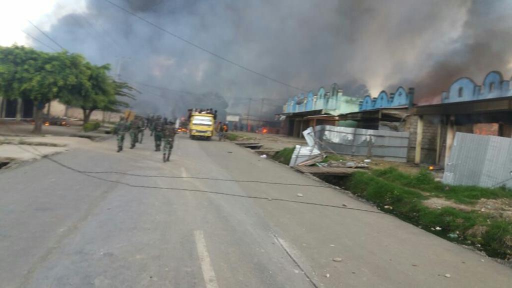 Situasi di Kota Wamena, Ibu Kota Kabupaten Jaya Wijaya belum kondisif setelah terjadi aksi demo bersifat anarkis, Senin (23/9). 