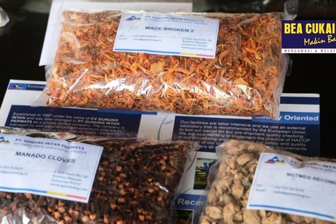 Bea Cukai Lepas Ekspor Komoditas Pertanian Sulawesi Utara