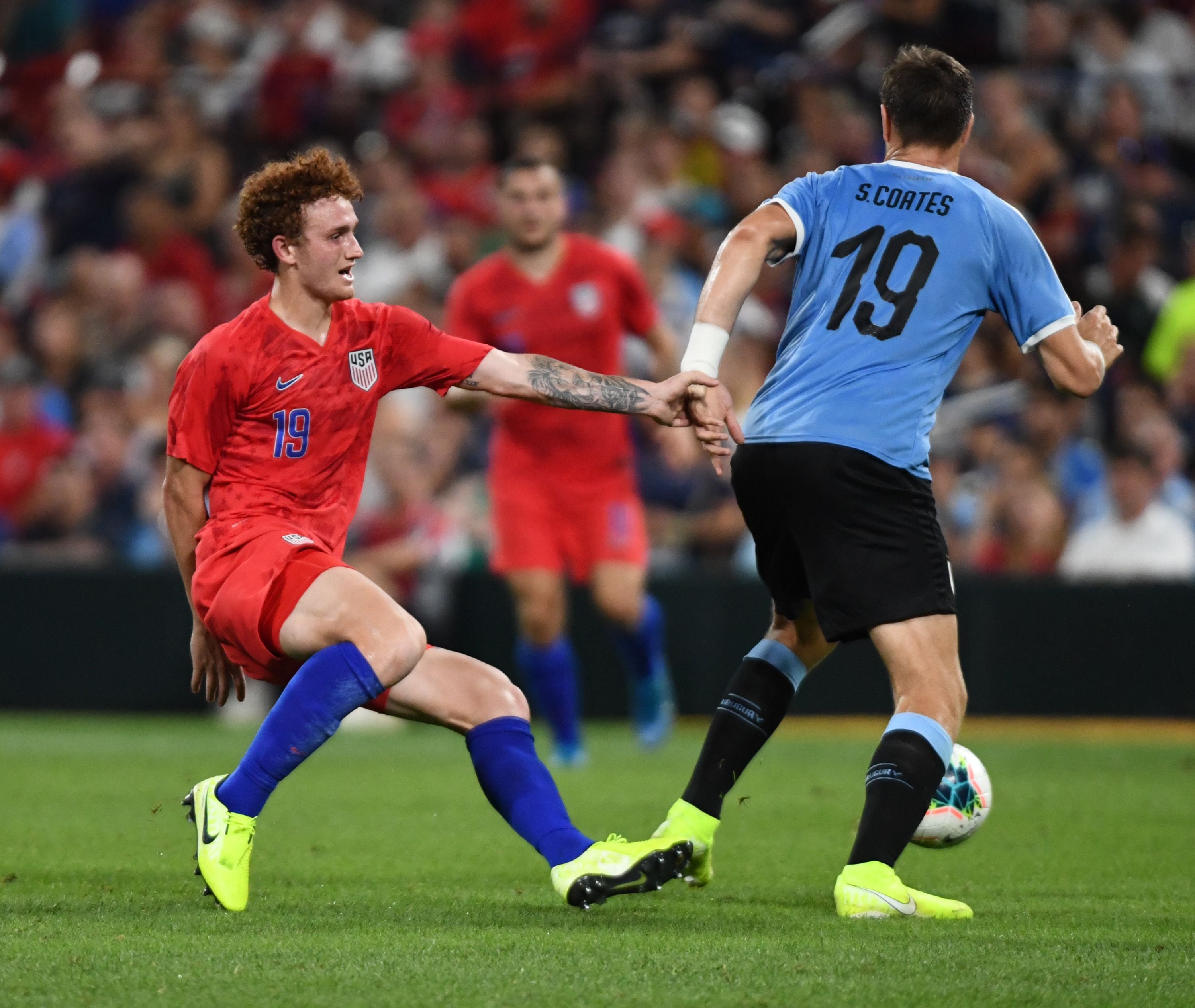 Laga persahabatan antara Amerika Serikat dan Uruguay.