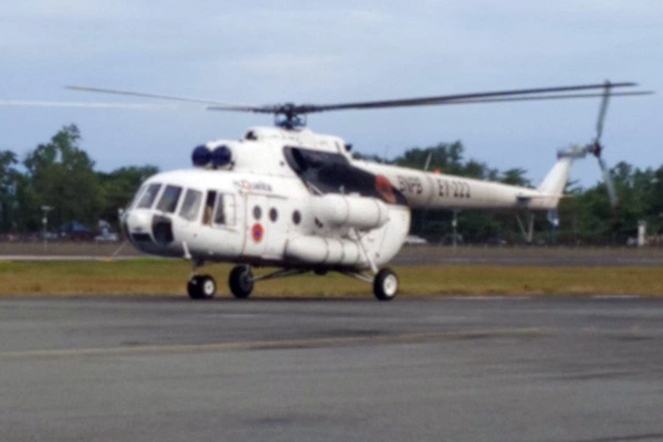 Helikopter water boombing milik Badan Nasional Penanggulangan Bencana (BNPB) 