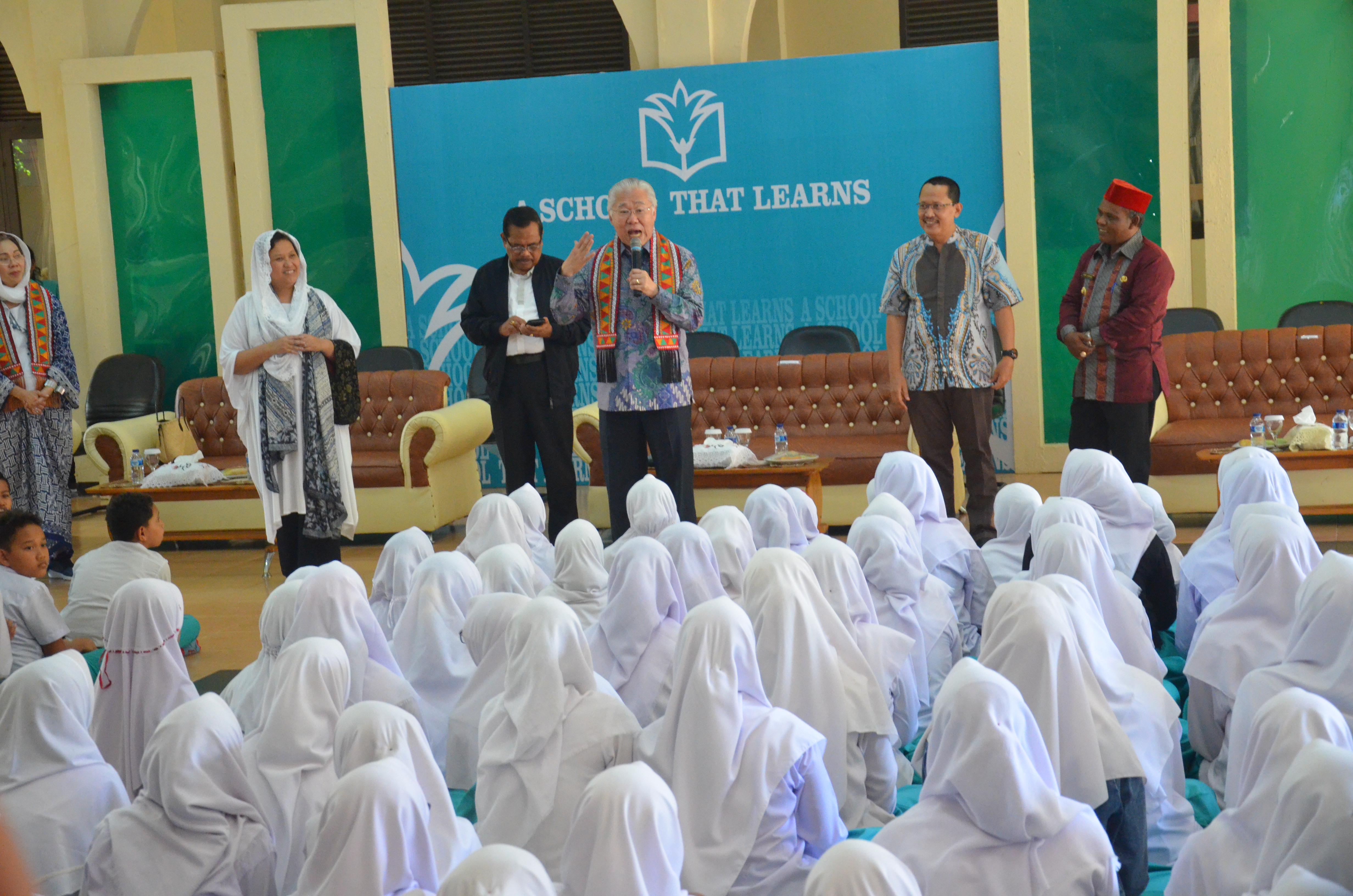 Satu acara yang digelar di Sekolah Sukma Bangsa (SSB) di Gampoeng Pineung, Kecamatan Pekan Baro, Kabupaten Pidie, Provinsi Aceh. 