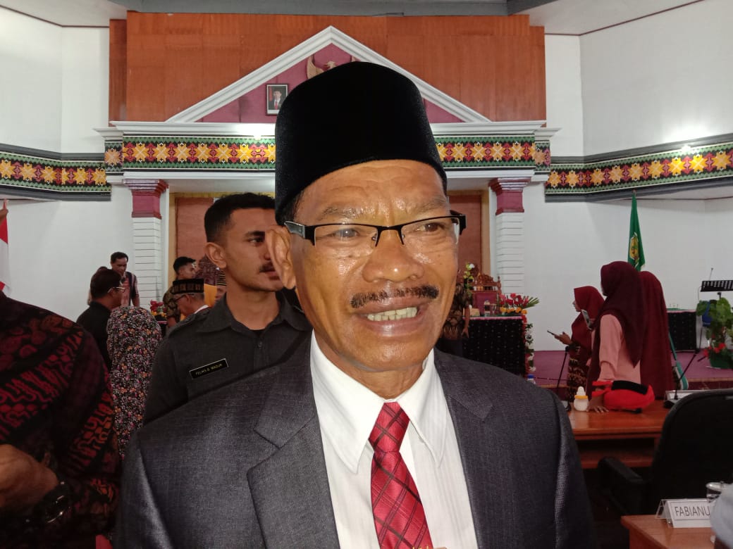 Ketua Dewan Pimpinan Daerah (DPD) Partai NasDem Kabupaten Manggarai, Viktor Madur.