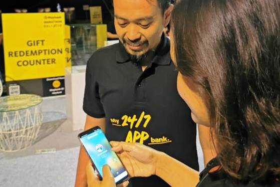 Maybank Indonesia Perkenalkan Aplikasi Mobile Banking M2U di Maybank Marathon 2019.