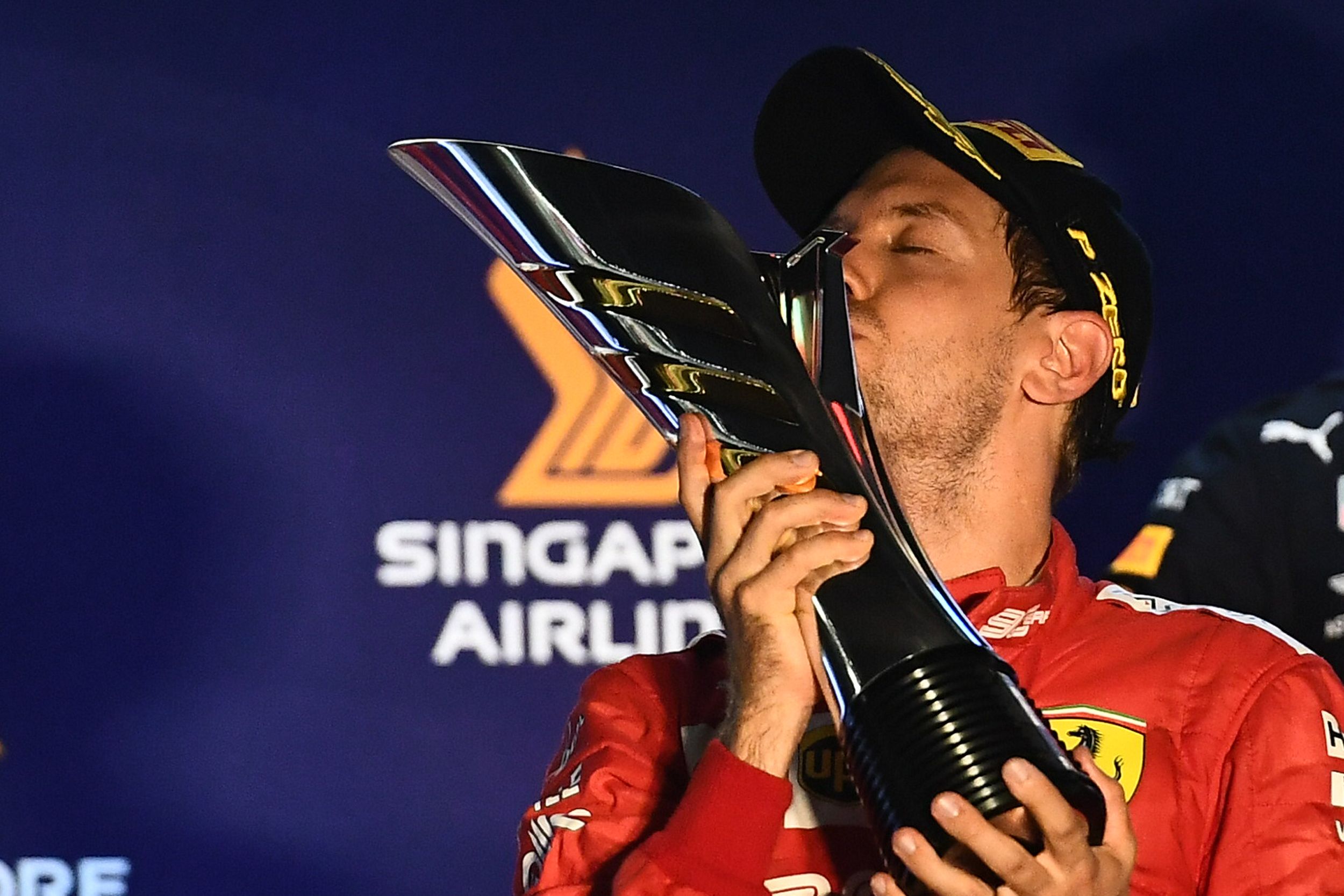 PEMBALAP Ferrari Sebastian Vettel