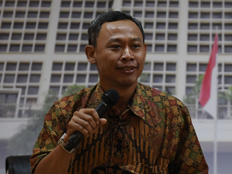 Komisioner KPU Pramono Ubaid Tanthowi