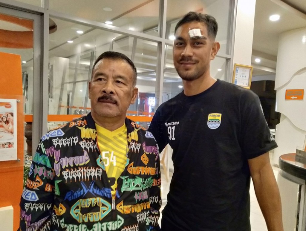 Manajer PERSIB, H. Umuh Muchtar dan Omid Nazari © PERSIB.co.id