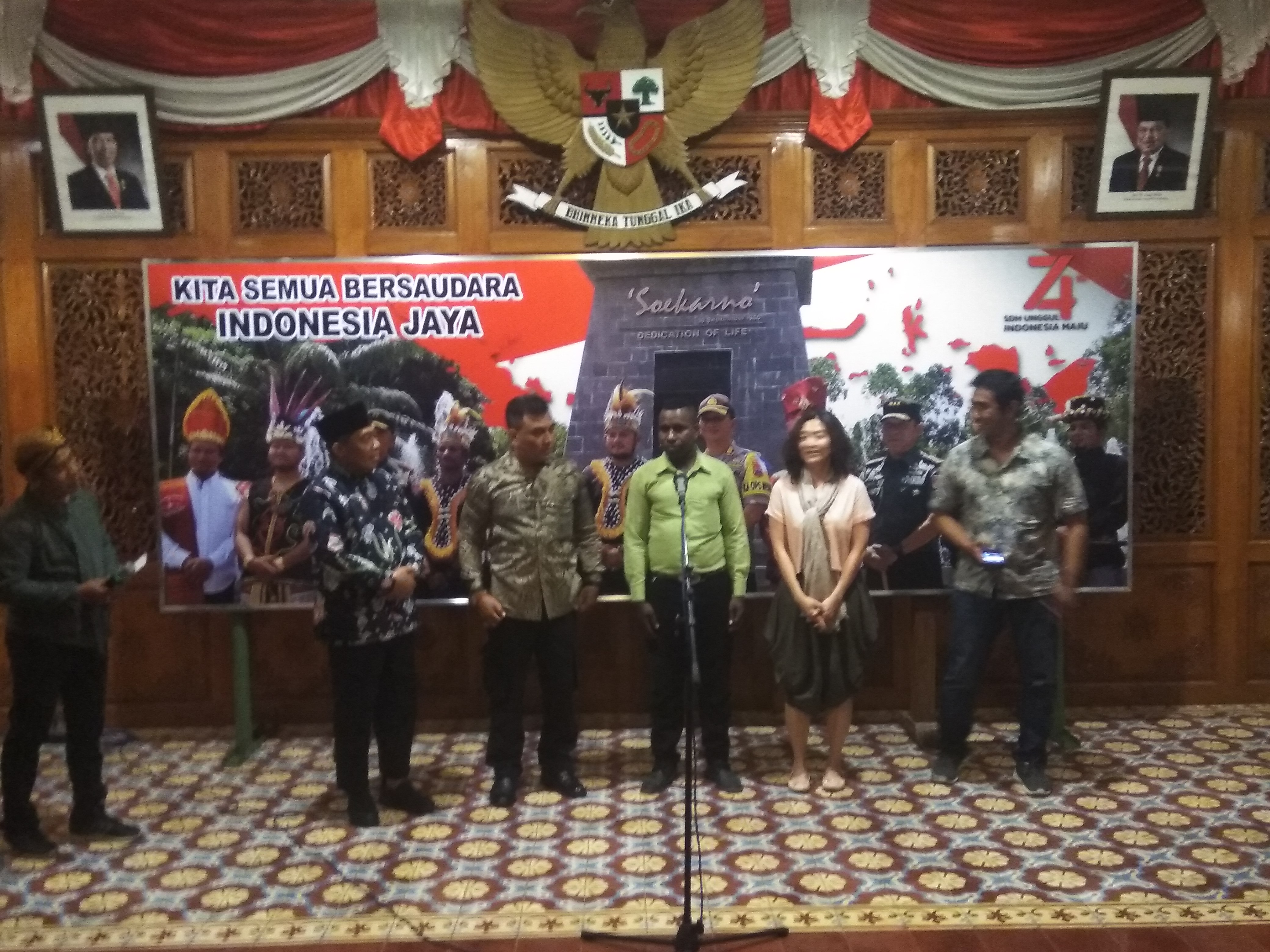 Wedangan Kebangsaan digelar di Loji Gandrung, Surakarta pada Rabu malam (11/9).