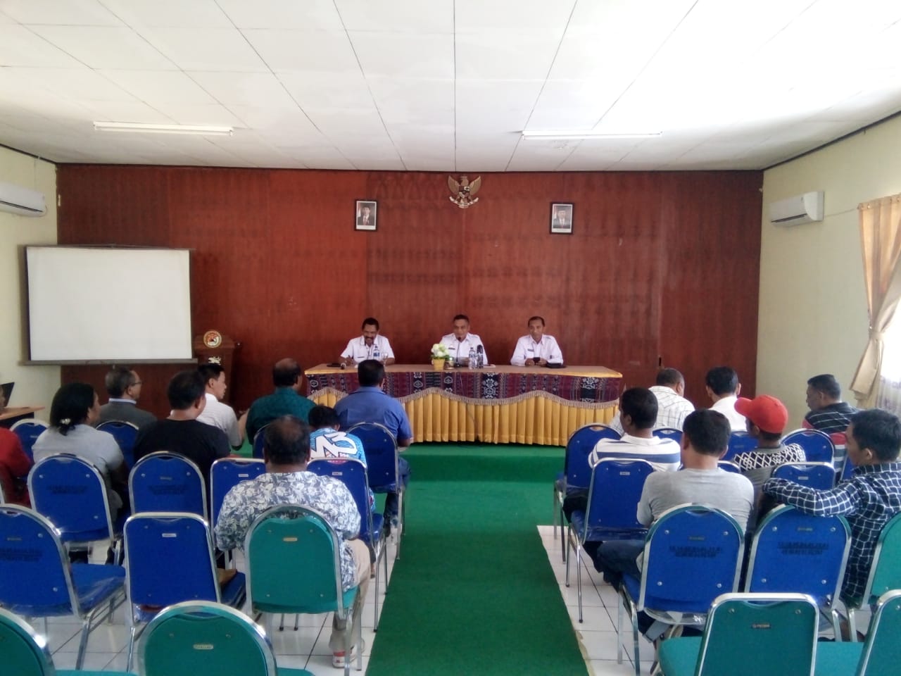 Tatap muka antara DPRD Kabupaten Sikka dan Gapensi