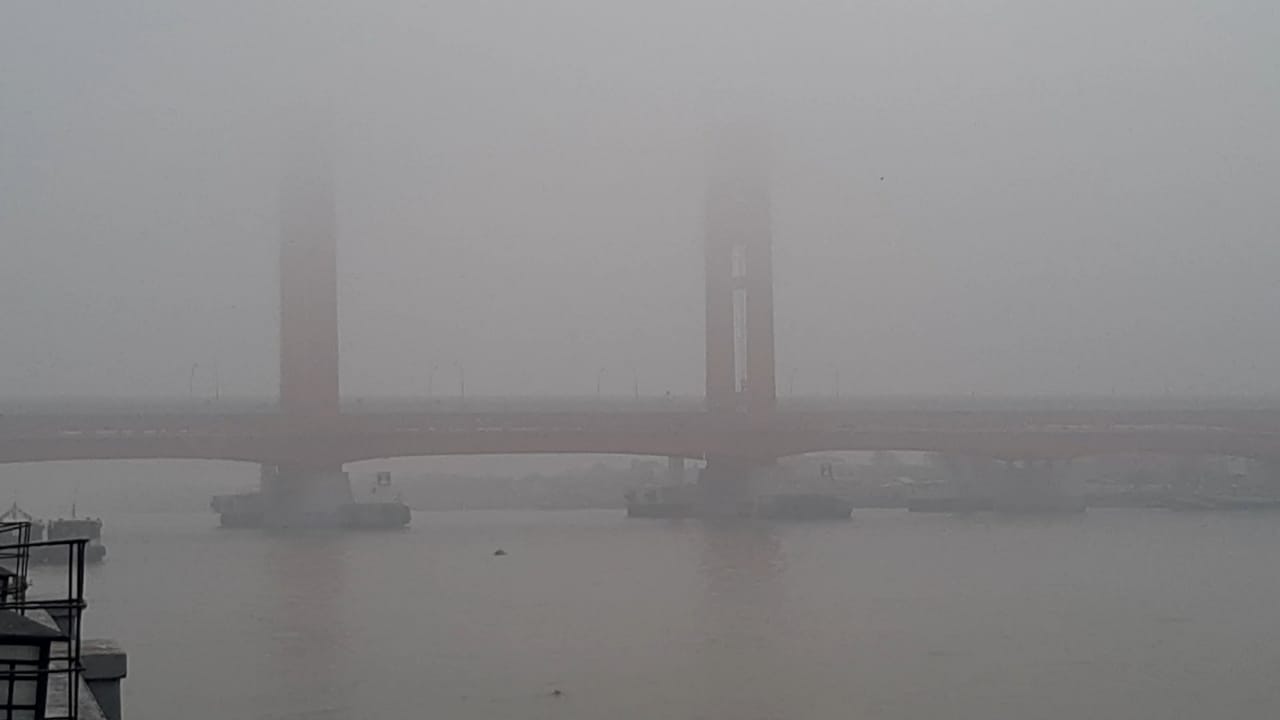 Kondisi Kota Palembang yang diserbu asap karhutla