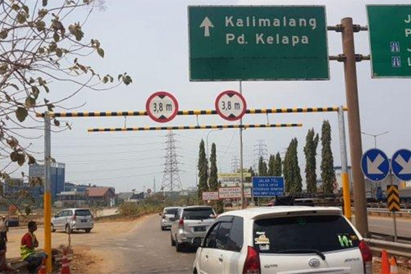 Gerbang Tol (GT) Kalimalang