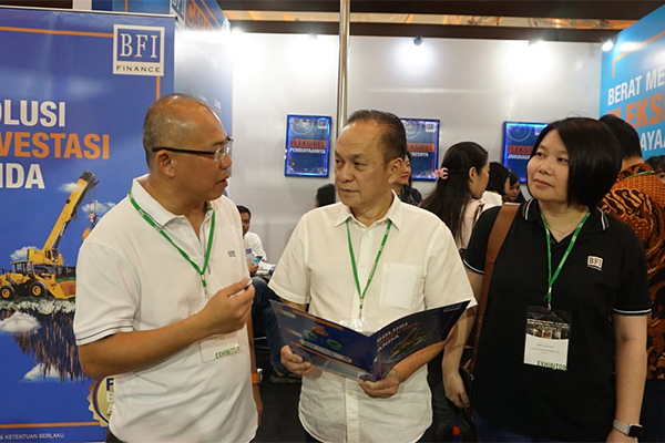 BFI Finance Bidik 90% Target Pembiayaan Alat Berat