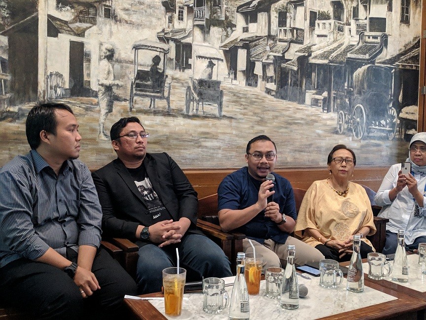 Diskusi soal Keterwakilan Perempuan Pada Pimpinan dan Alat Kelengkapan MPR, DPR, DPD, dan DPRD. 