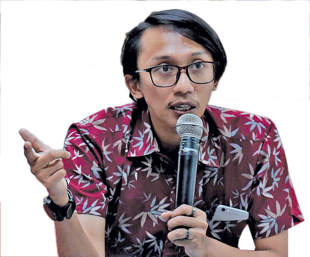 Peneliti Indonesia Corruption Watch Wana Alamsyah