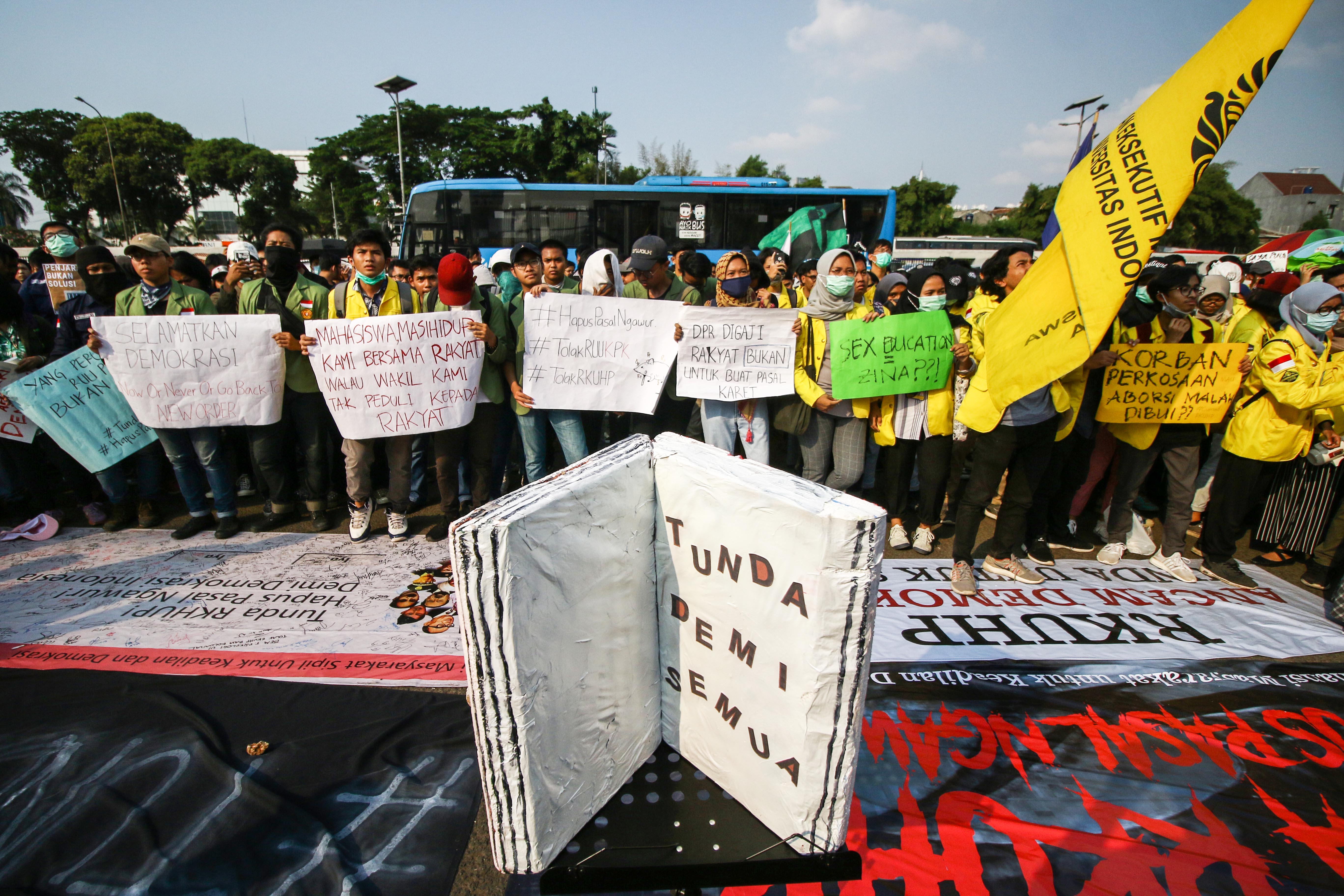 Penolakan masyarakat terhadap RKUHP