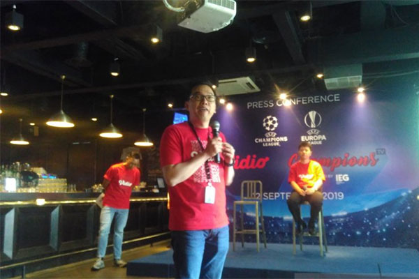 Deputi CEO Vidio Hermawan Sutanto menjelaskan konten Liga Champions yang ada di aplikasi tersebut dalam konferensi pers yang berlangsung 