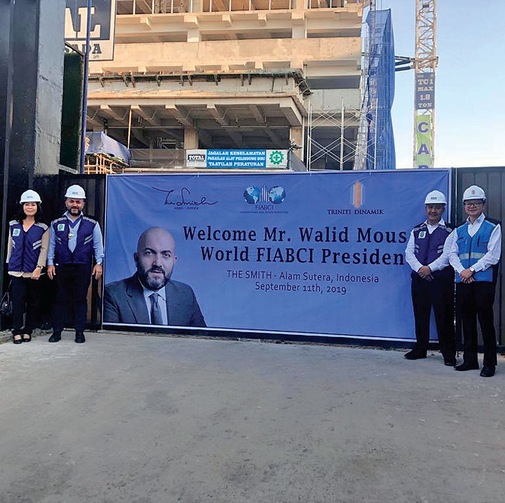 Direktur Utama PT Trinity Dinamik, Samuel Stephanus Huang, berkunjung ke proyek The Smith, Alam Sutera, Tangerang, Banten, Rabu (11/9).