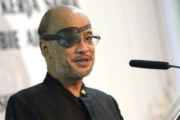 Putra Habibie, Thareq Kemal Habibie