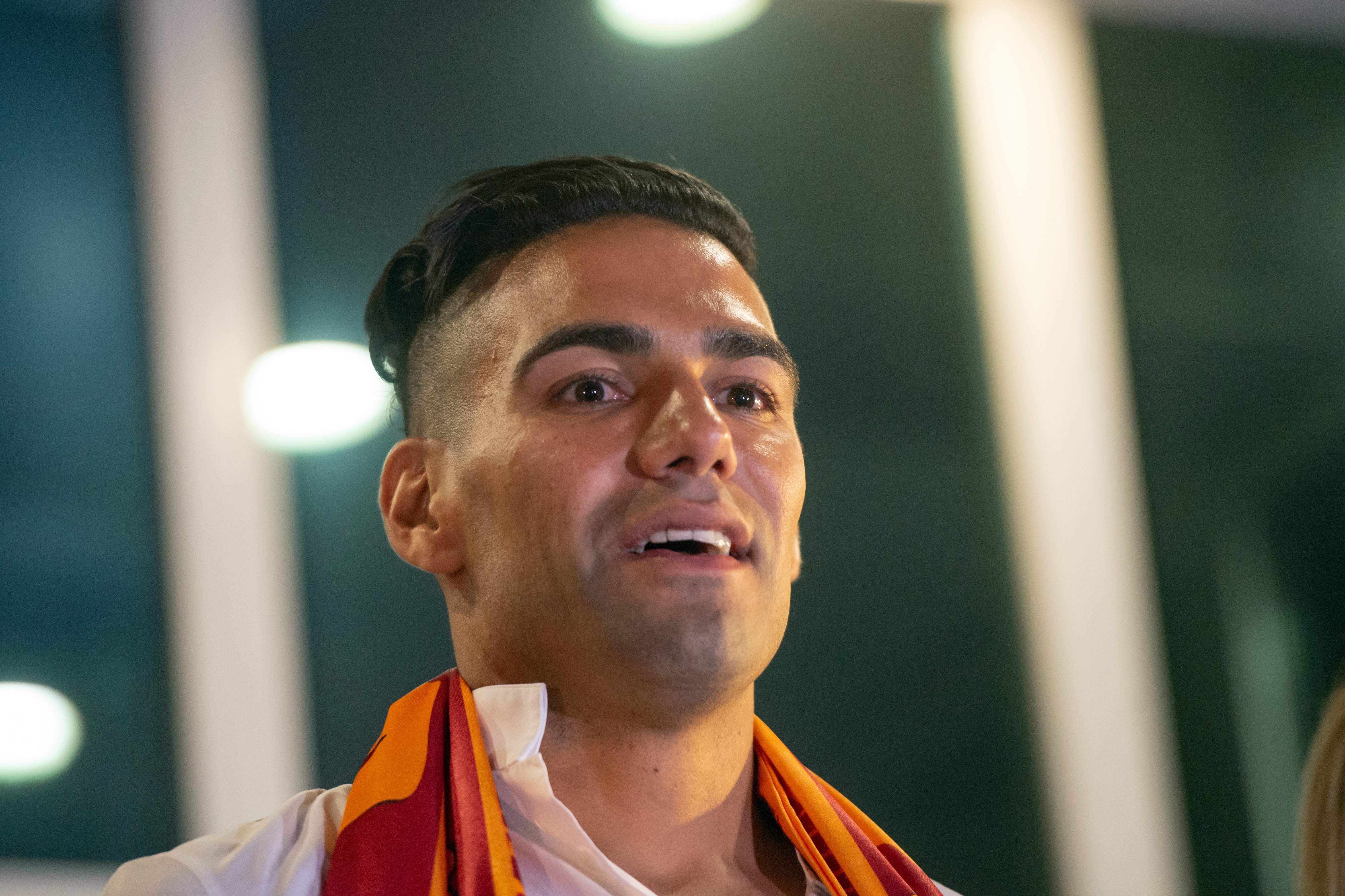 Sambutan Meriah Suporter Galatasaray