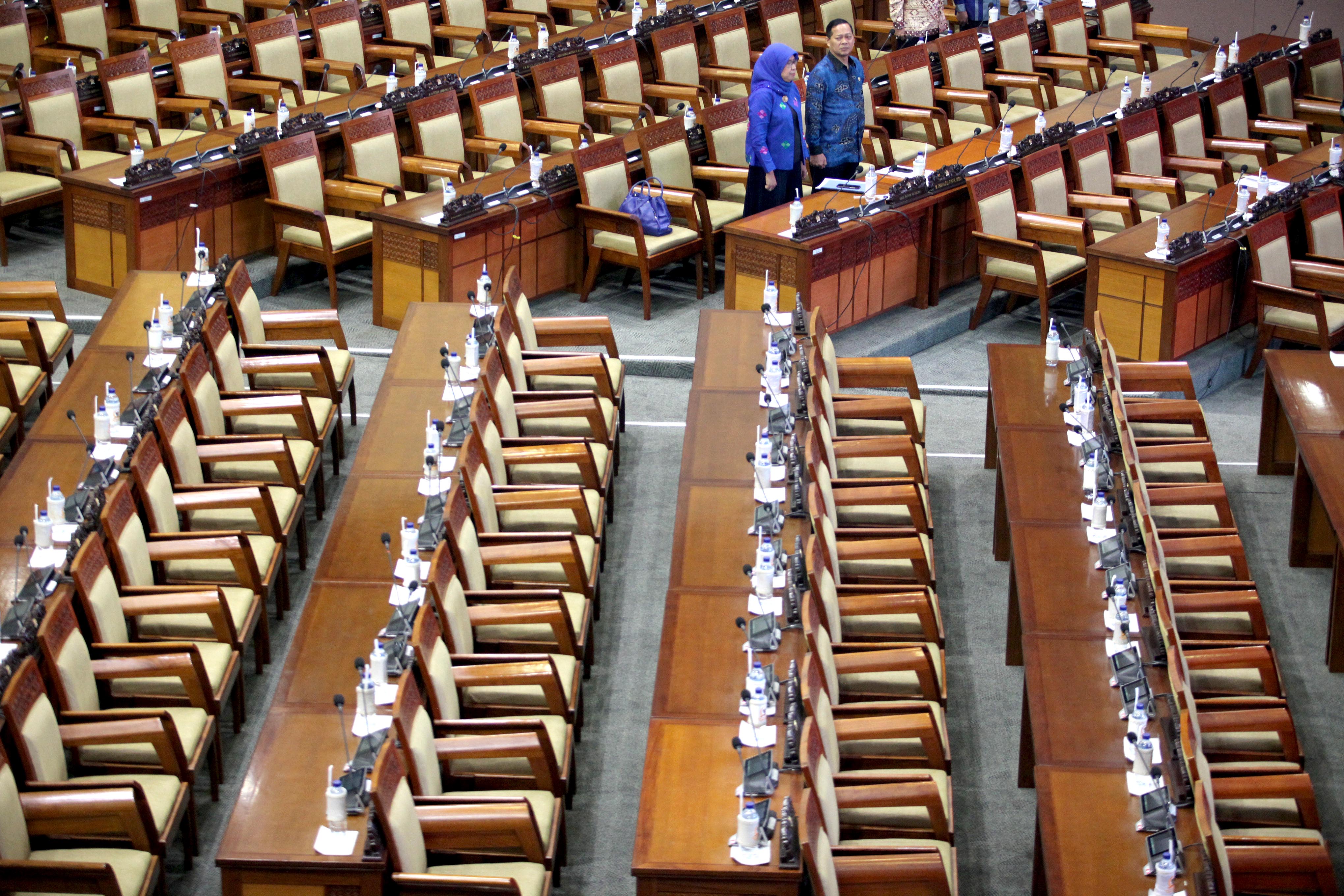 Suasana rapat paripurna DPR di Gedung Nusantara II, Selasa (17/9), yang hanya dihadiri 80 orang anggota DPR.