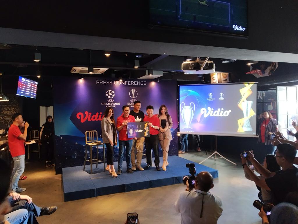 Suasana peluncuran program pertandingan Liga Champions dan Liga Europa di Jakarta, Kamis (12/9).