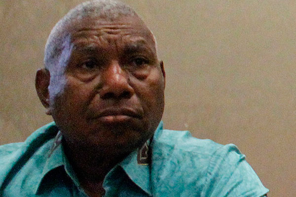 Gubernur Papua Barat, Dominggus Mandacan