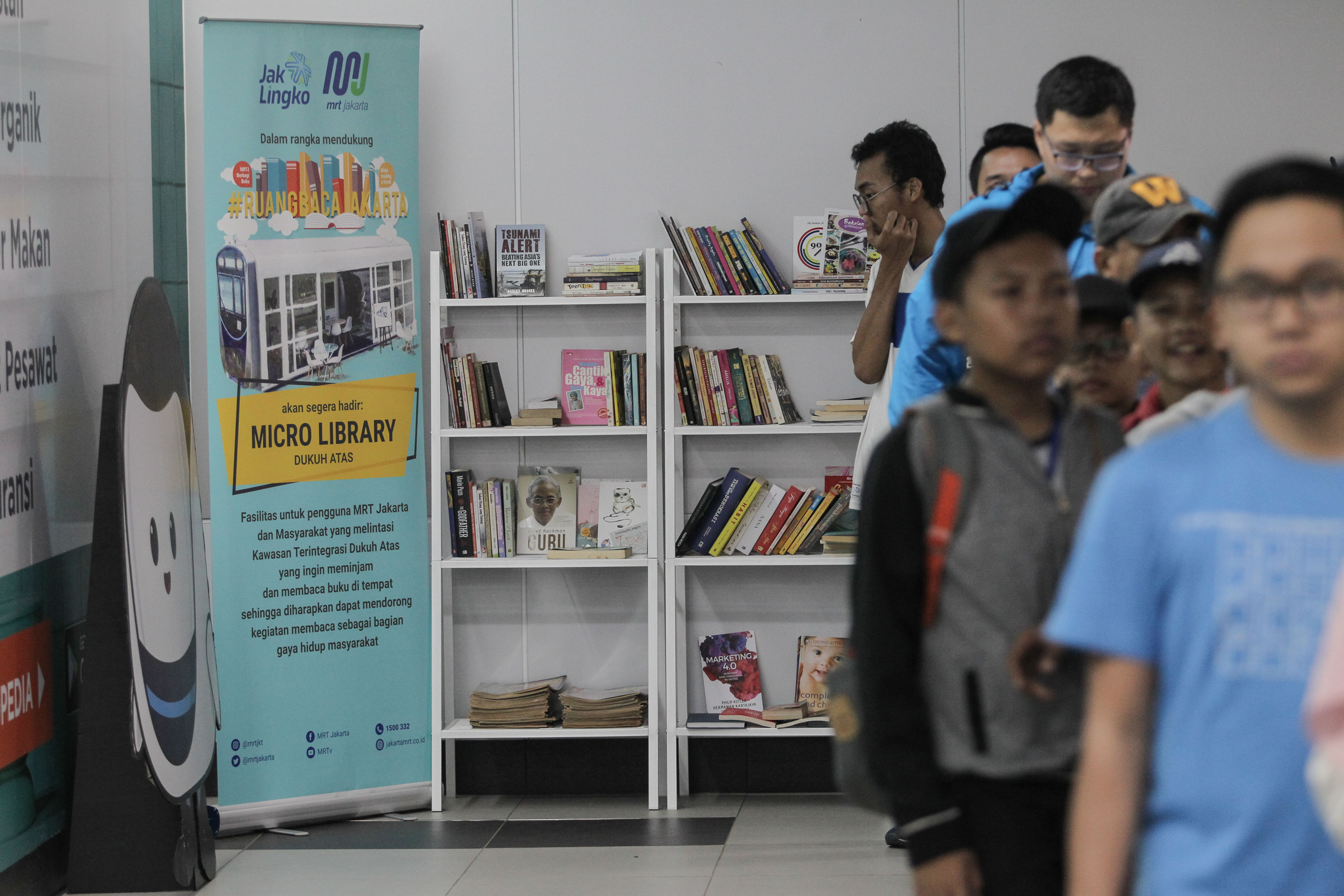 Pojok Buku MRT di Stasiun Bundaran HI