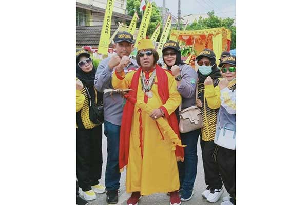 Ketua Dewan Adat Dayak Kotabaru, Sugianoor.