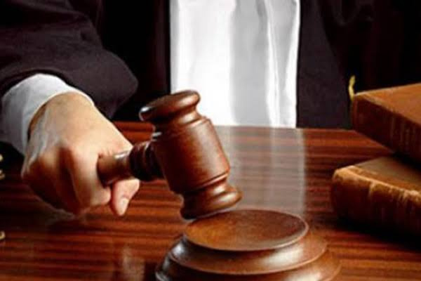 Mantan Pemimpin Bank Riau Kepri Dituntut Penjara 13,5 Tahun