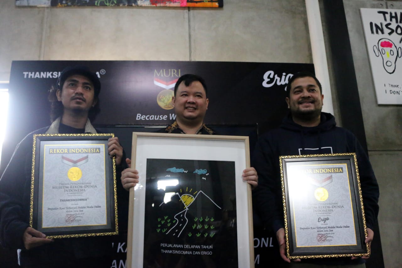 Rekor MURI untuk kolaborasi Erigo x Thanksinsomnia dalam penjualan kaos terbanyak melalui media online