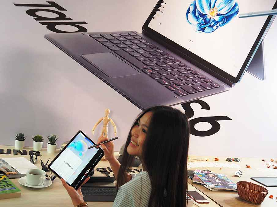 Samsung meluncurkan Galaxy Tab S6 untuk pasar Indonesia.