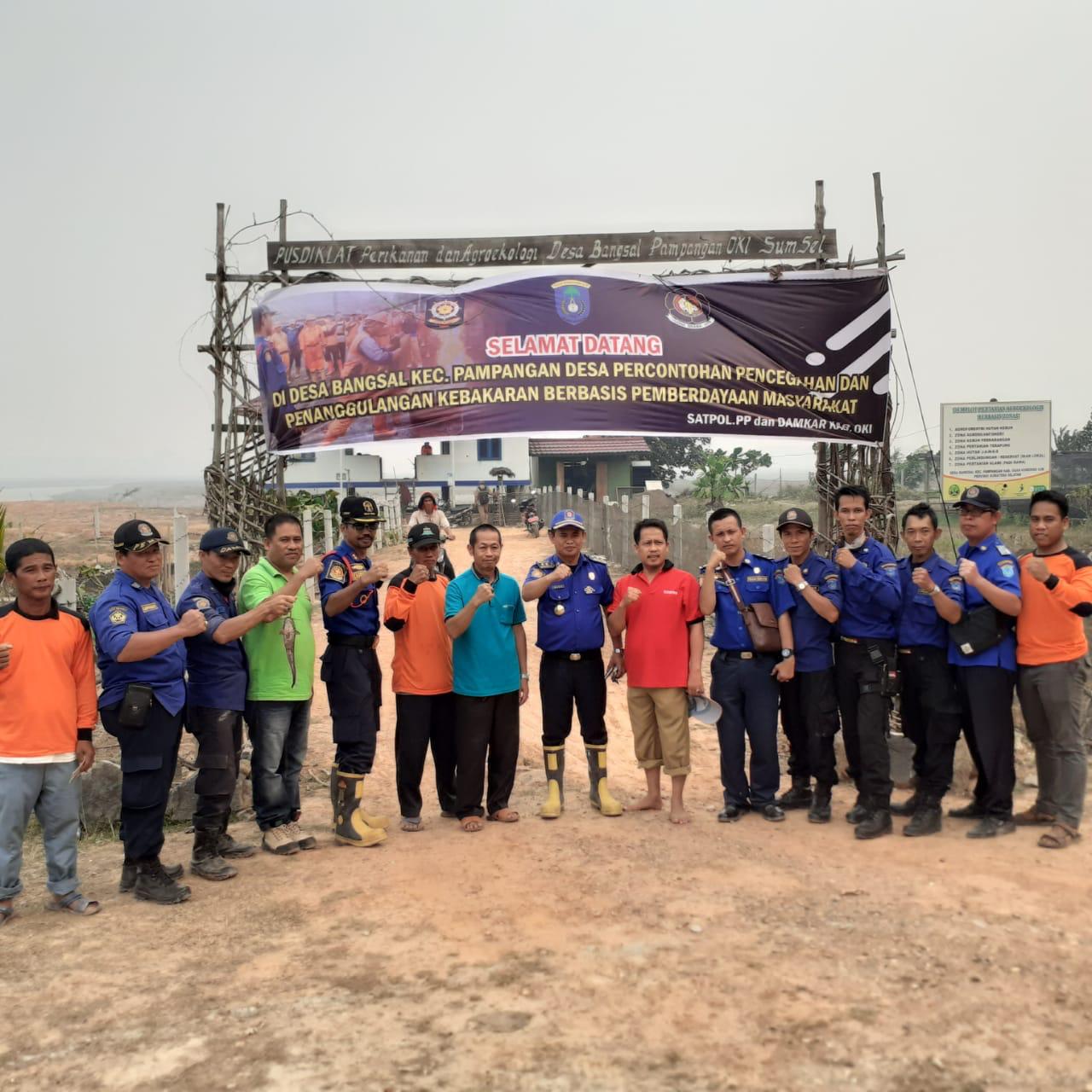 Para Bakalar yang siap siaga di desa-desa di Kabupaten OKI, untuk mencegah karhutla. 