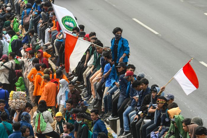 Unjuk rasa yang dilakukan para mahasiswa di Jakarta.