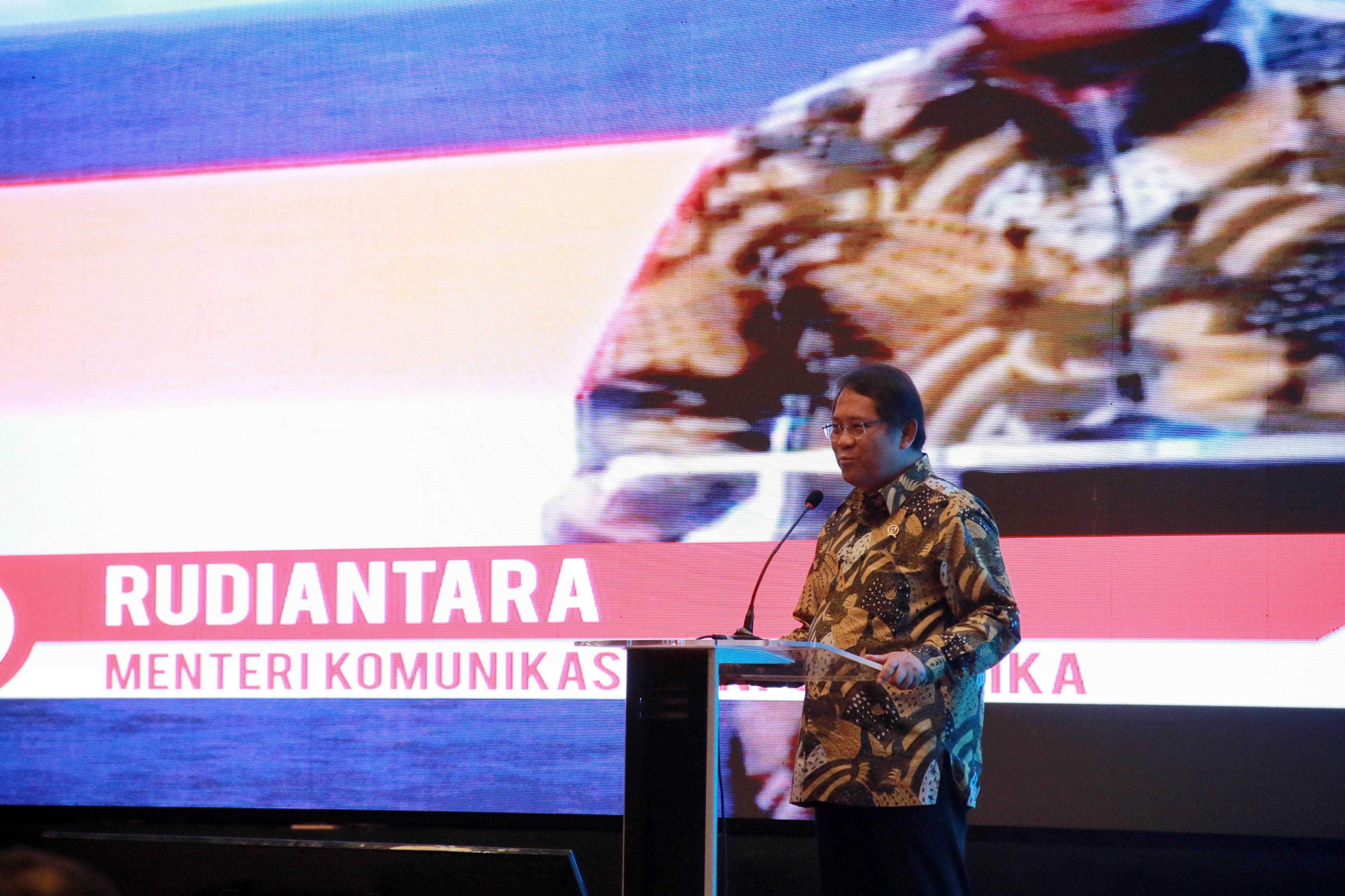 Menkominfo Rudiantara