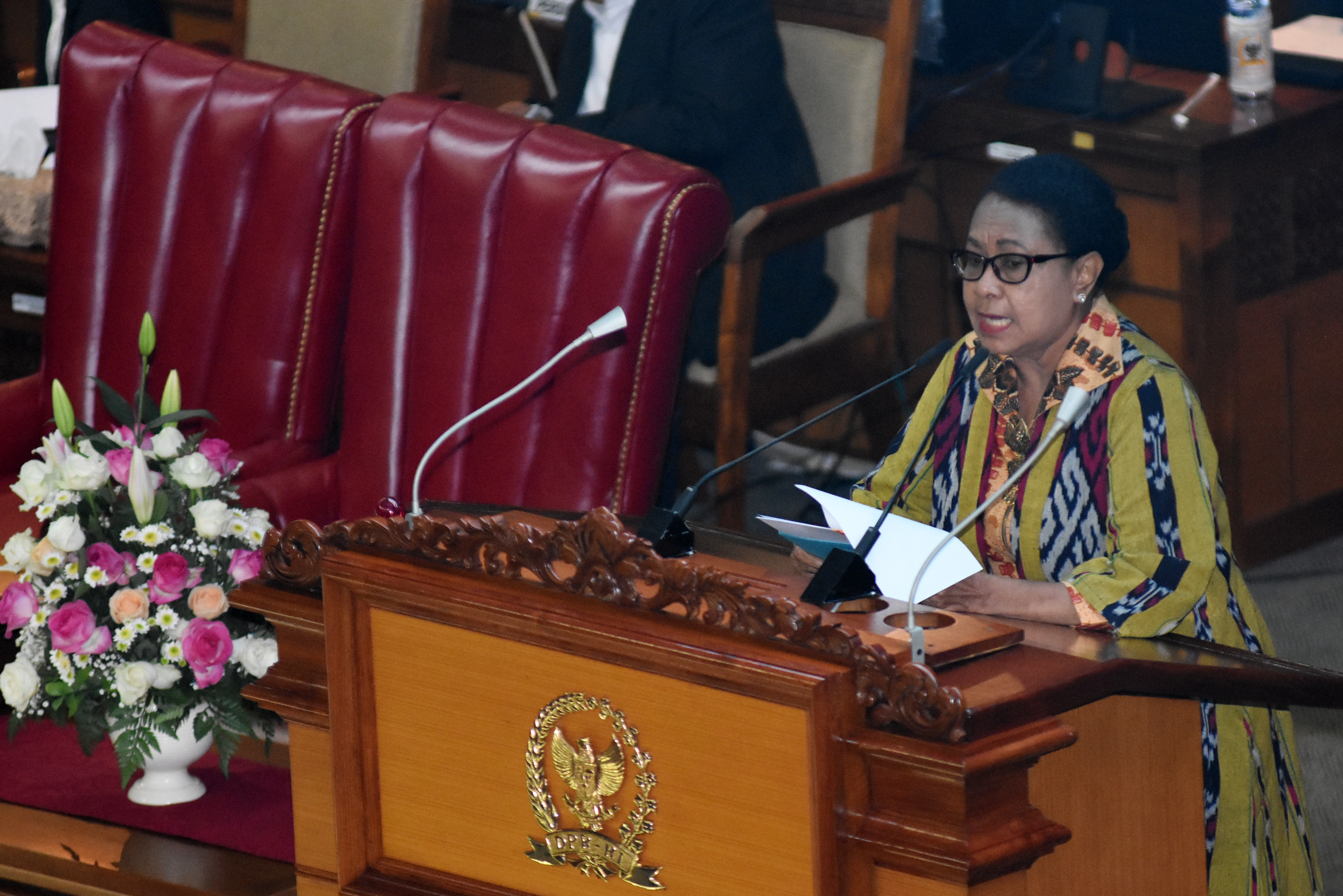 Menteri  Pemberdayaan Perempuan dan Perlindungan Anak Yohana Yembise meminta menteri penggantinya bisa merampungkan RUU PKS.
