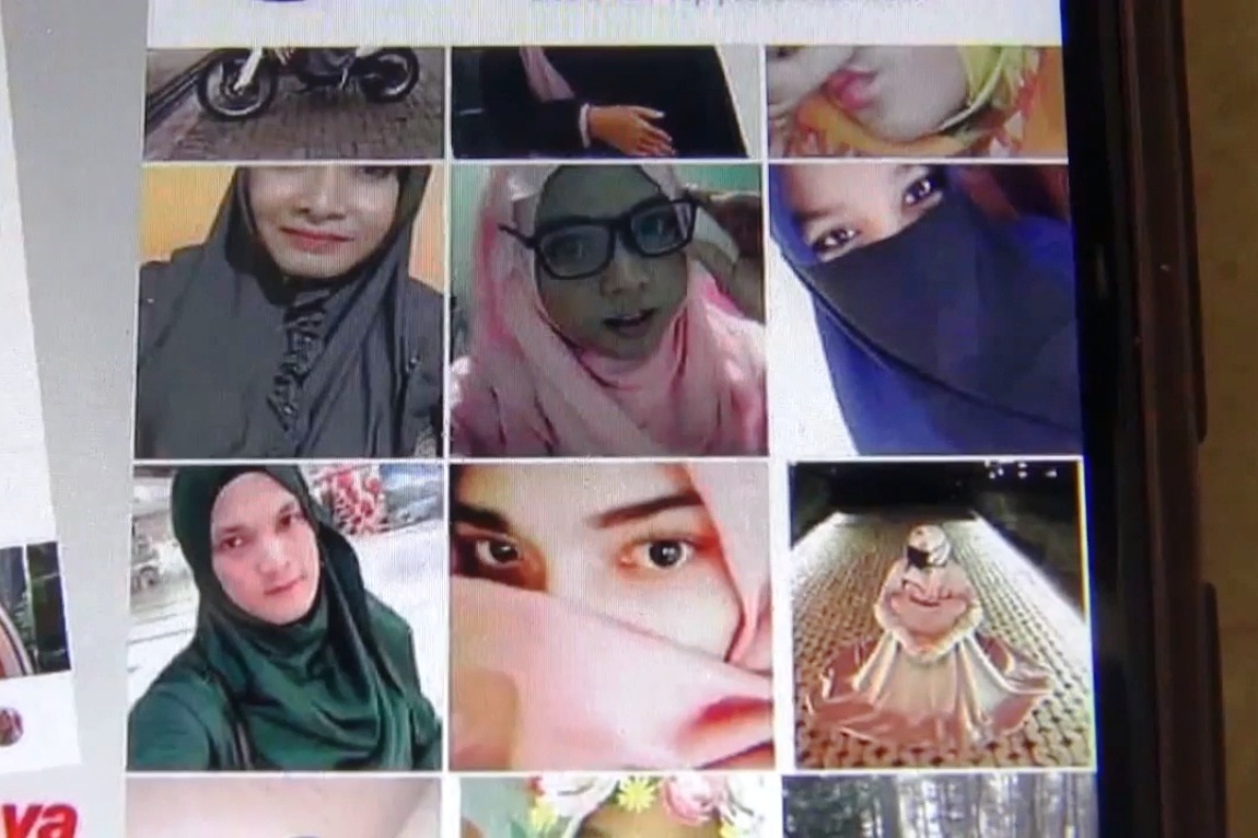 Kolase foto para crosshijaber