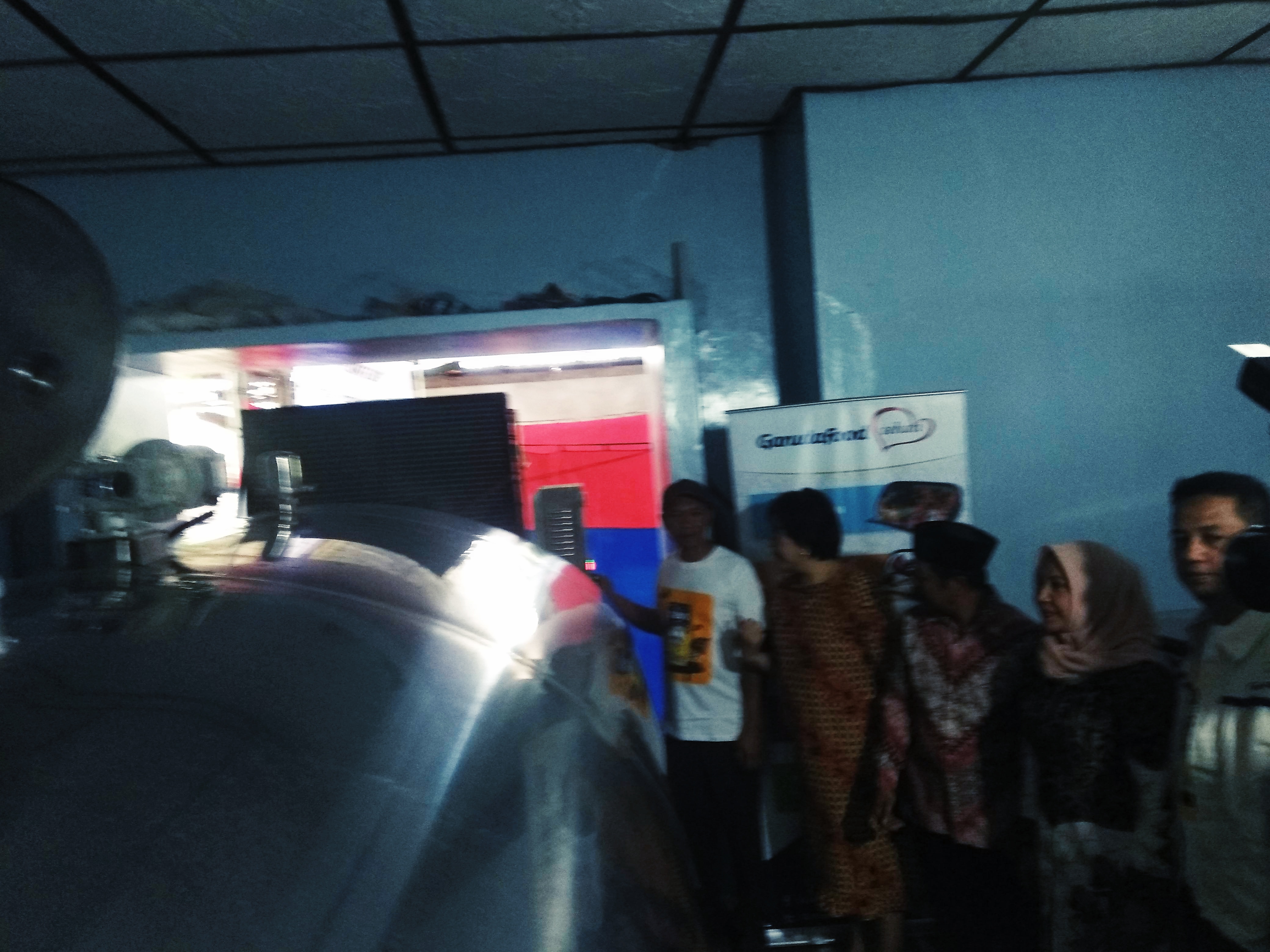 Peternak Sapi Perah Getas Dapat Bantuan Tangki Pendingin Susu