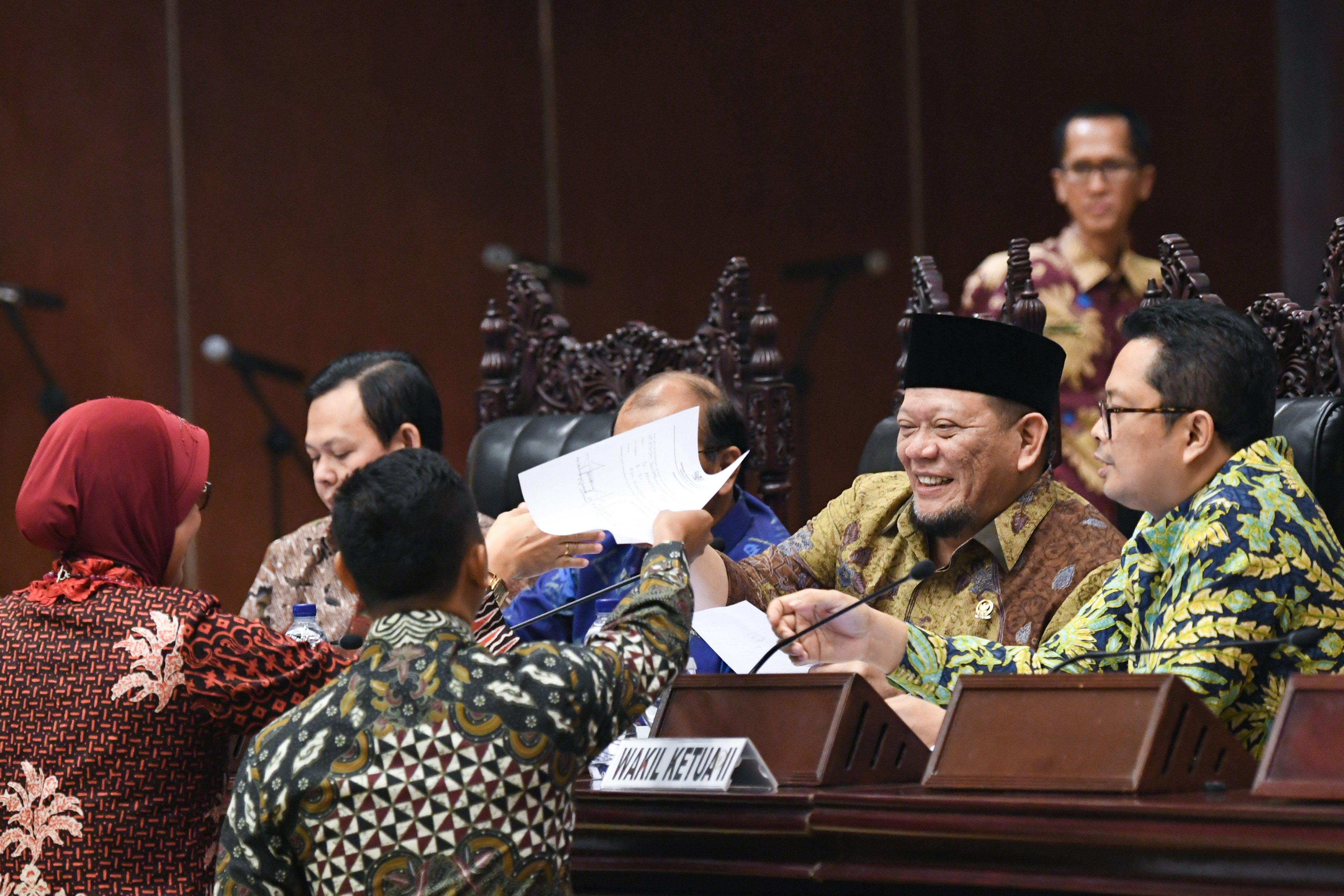Sidang paripurna DPD di Ruang Paripurna, Kompleks Parlemen, Senayan, Jakarta, hari ini.