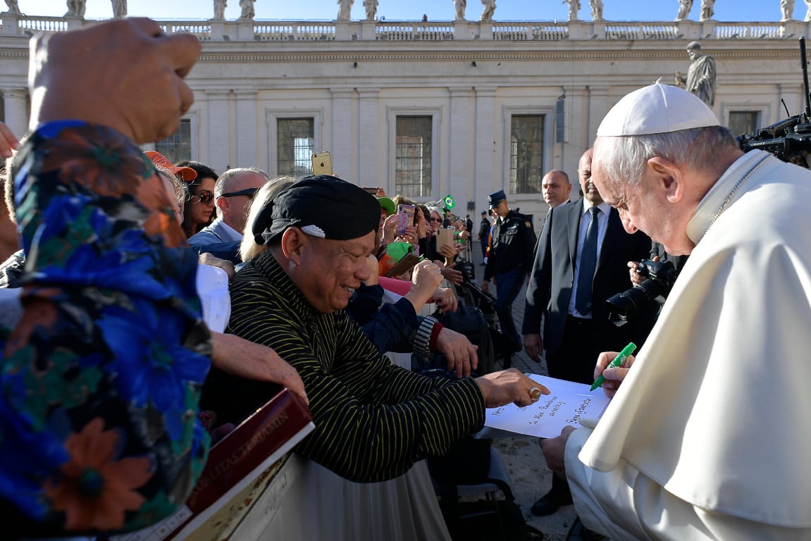 Berkat Paus Fransiskus untuk Bangsa Indonesia