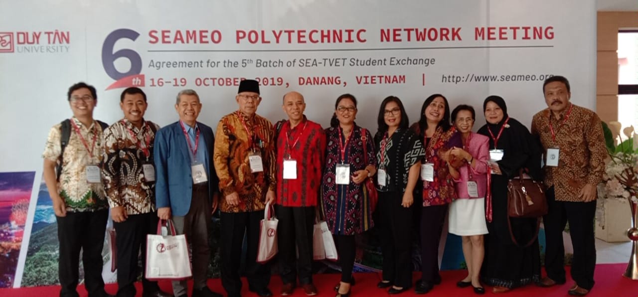 Delegasi Indonesia di SEAMEO Polytechnic Network Meeting
