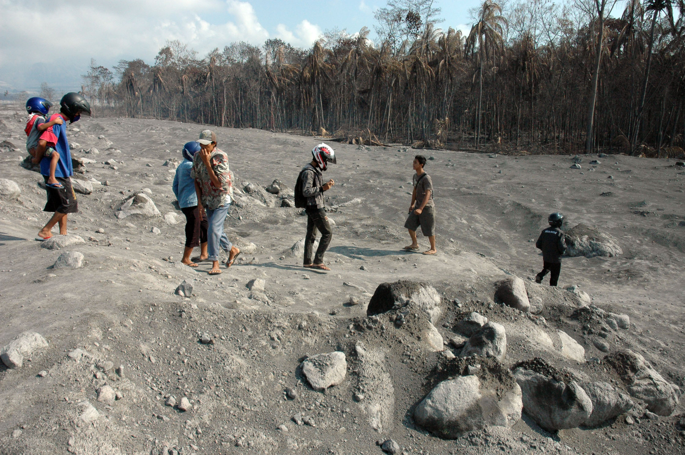 Yogyakarta saat ini dilanda fenomena Equinox sehingga menyebabkan terjadinya peningkatan suhu udara antara 32 hingga 34 derajat celcius.