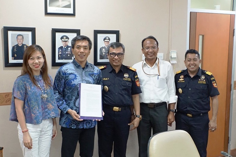  Bea Cukai memastikan pemberian fasilitas kawasan berikat ini tepat sasaran. 