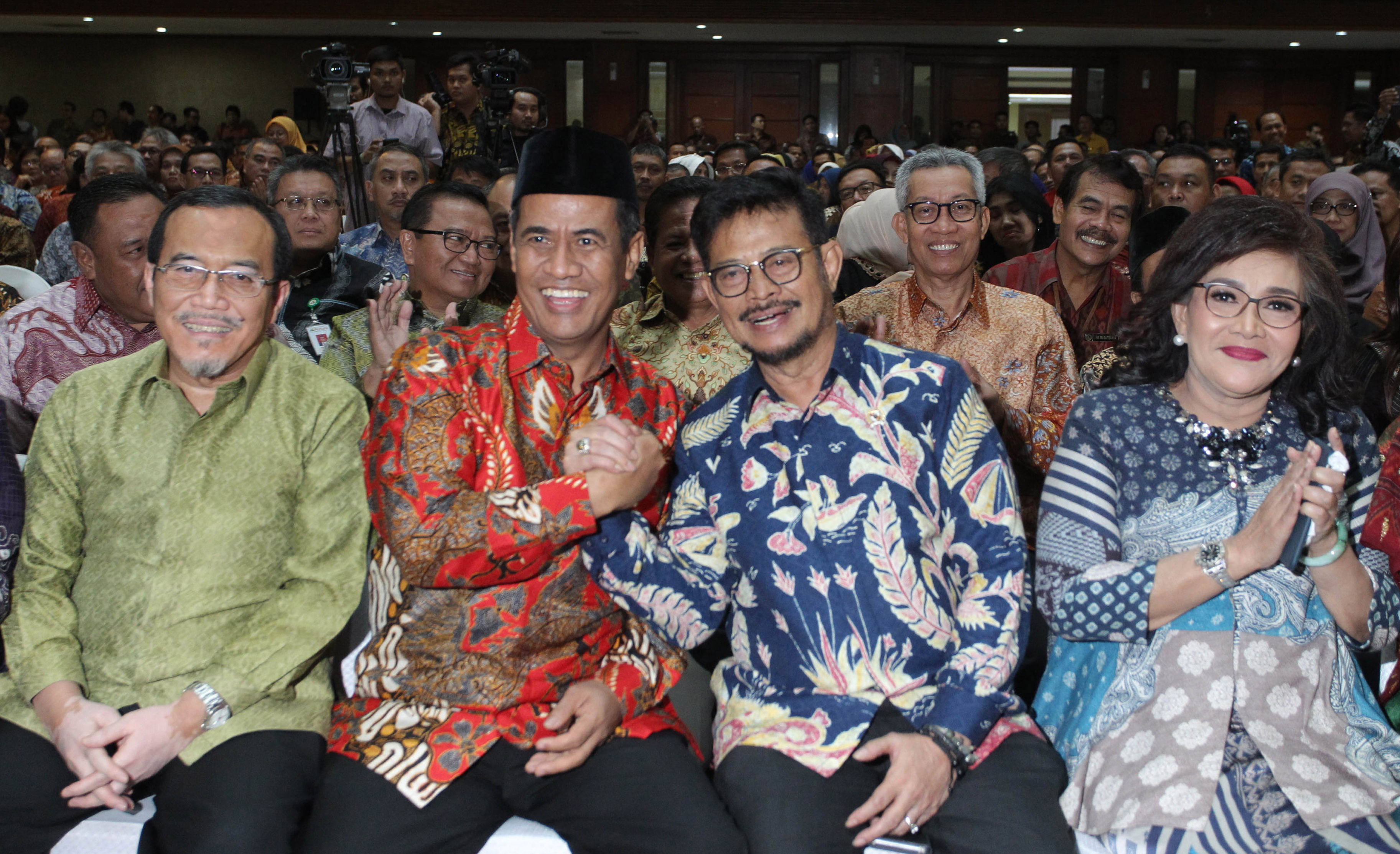 Acara serah terima jabatan Menteri Pertanian di Auditorium F Kementrian Pertanian, Jakarta, Jumat (25/10/2019). 