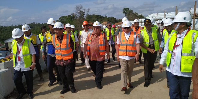  Gubernur Kaltim Isran Noor, Kepala Bappenas Bambang, Menteri ATR Sofyan Djalil.  Menteri PUPR Basuki Hadimuljono meninjau Sepaku.