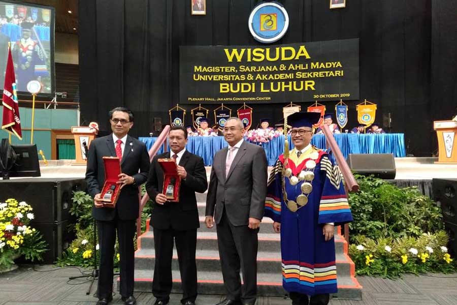 Wisuda Magistrer, Sarjjana Dan Ahli Madya Universitas  dan Akademi sekretari Budi Luhur semester genap 2018/2019