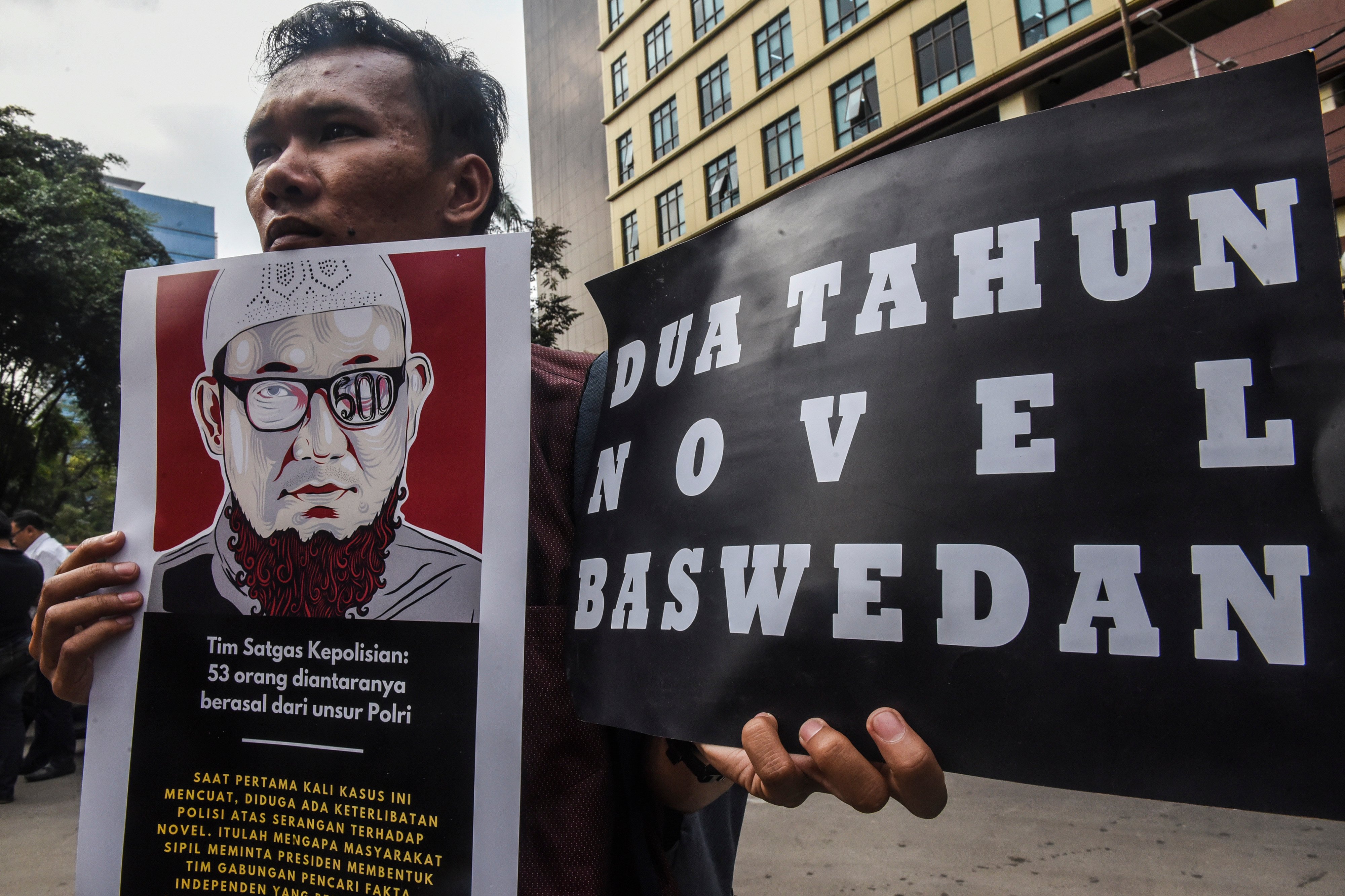 Aksi dukungan untuk Novel Baswedan