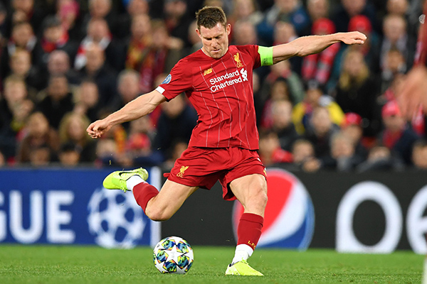 Pemain bertahan Liverpool James Milner