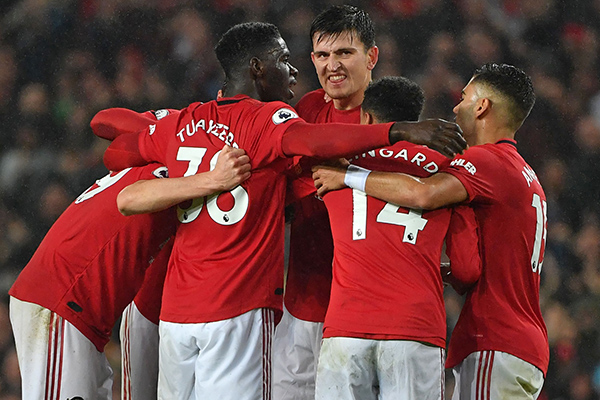 Lini Depan Setan Merah kembali Diuji