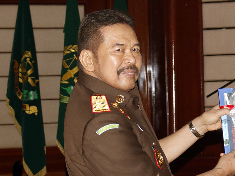 Jaksa Agung ST BUrhanuddin